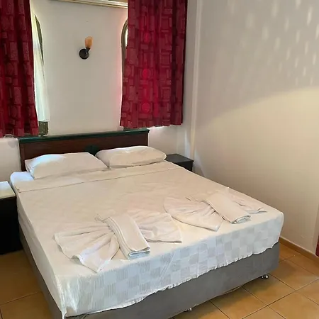 Maxwell Hotel apartamentowy *