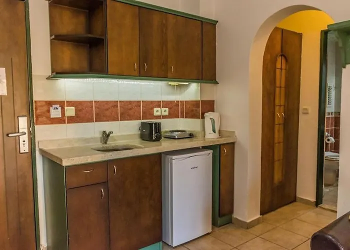 Hotel apartamentowy Maxwell *